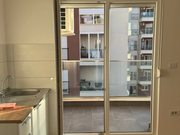 Izdavanje: Dvosoban stan 62 m² – Stari aerodrom, Podgorica — fotografija 5