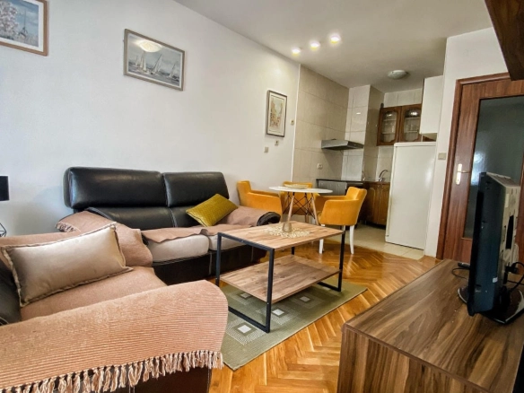 Jednosoban stan 32 m² u Bloku 9