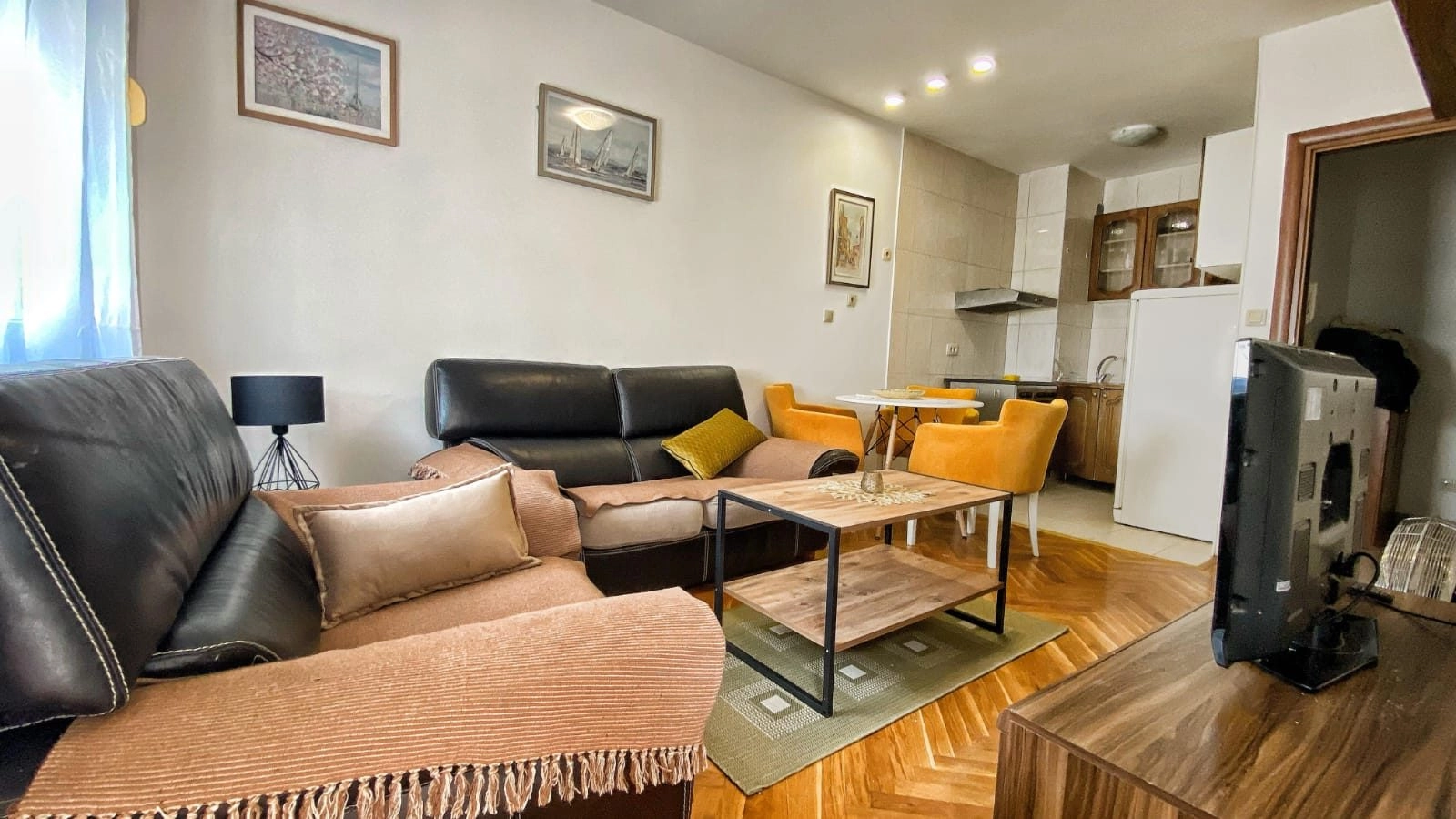 Jednosoban-stan-32-m²-u-Bloku-9-Podgorica-6 Izdavanje: Jednosoban stan 32 m² – Blok 9, Podgorica — fotografija 7