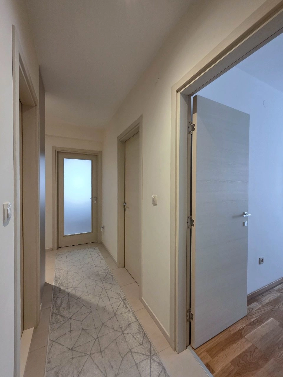 Dvosoban-stan-u-Zabjelu-Podgorica-2 Izdavanje: Dvosoban stan 53 m² – Zabjelo, Podgorica — fotografija 3