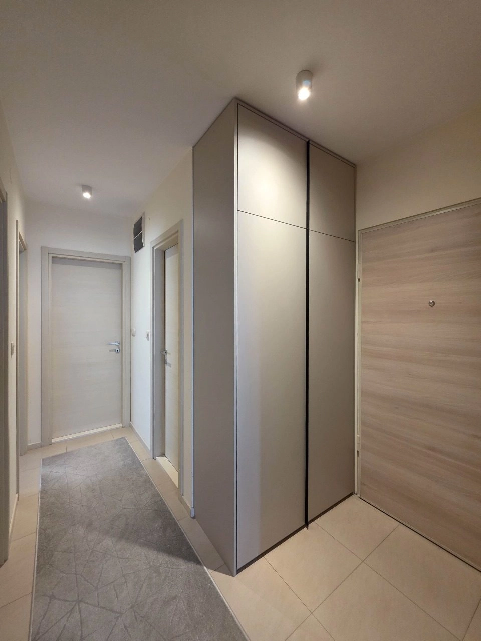 Dvosoban-stan-u-Zabjelu-Podgorica-4 Izdavanje: Dvosoban stan 53 m² – Zabjelo, Podgorica — fotografija 5