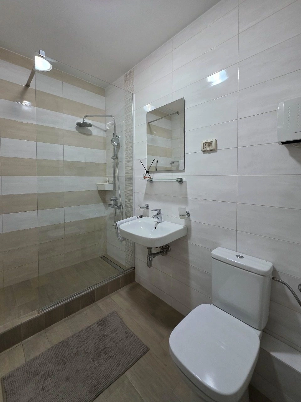Dvosoban-stan-u-Zabjelu-Podgorica-6 Izdavanje: Dvosoban stan 53 m² – Zabjelo, Podgorica — fotografija 7