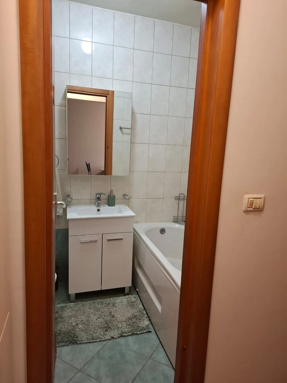 Jednosoban-stan-na-Starom-aerodromu-Podgorica-2 Izdavanje: Jednosoban stan 47 m² – Stari aerodrom, Podgorica — fotografija 3