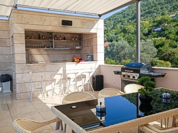 Jednosoban stan 55 m² – Mažina, Tivat — fotografija 4