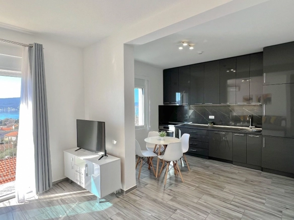 Jednosoban stan 55 m² – Mažina, Tivat — fotografija 5