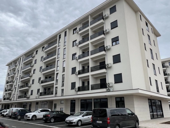 Izdavanje: Jednosoban stan 45 m² – City kvart, Podgorica — fotografija 2