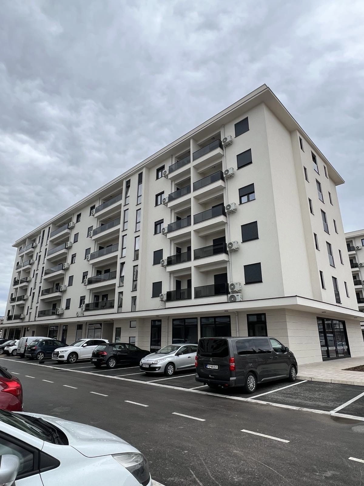 Izdavanje: Jednosoban stan 45 m² – City kvart, Podgorica — fotografija 2