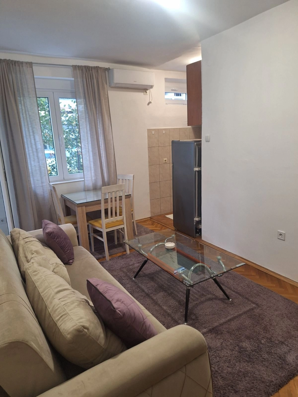 Jednosoban-stan-u-centru-Podgorice-2 Izdavanje: Jednosoban stan 38 m² – Centar, Podgorica — fotografija 3