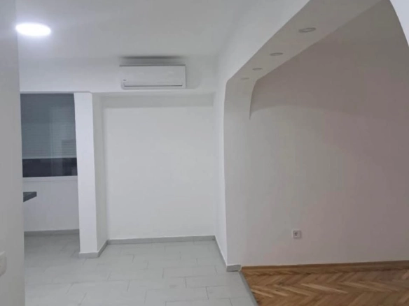 Dvosoban stan u naselju Rena