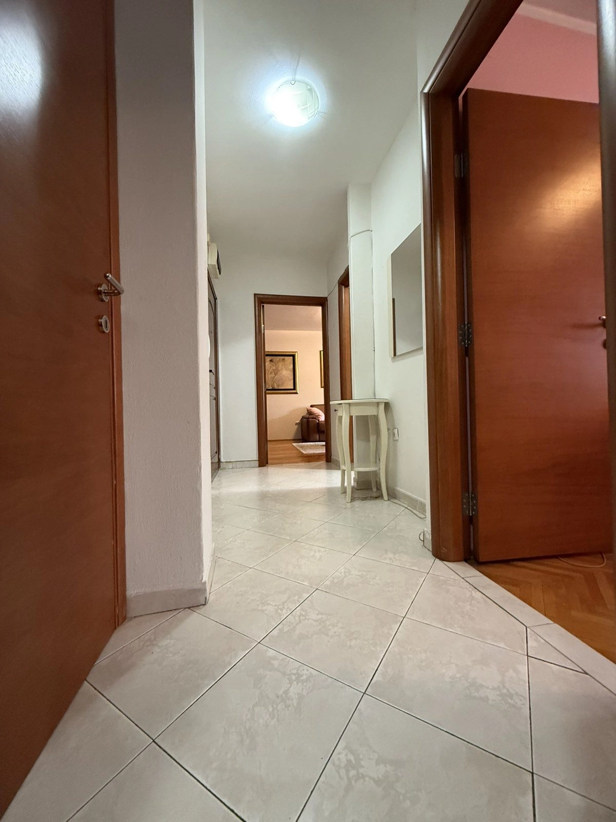 Jednosoban-stan-u-zgradi-Alpe-Bara-Podgorica-6 Jednosoban stan 63 m² – Podgorica — fotografija 7