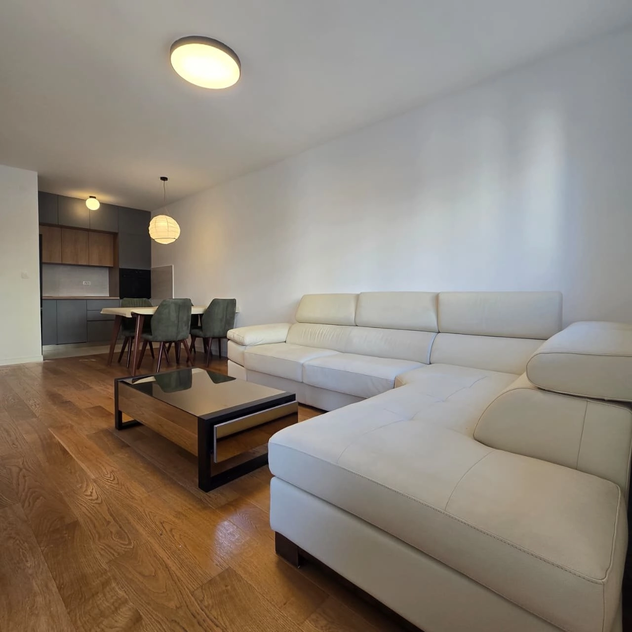 Izdavanje: Dvosoban stan 69 m² – Central Point, Podgorica — fotografija 2