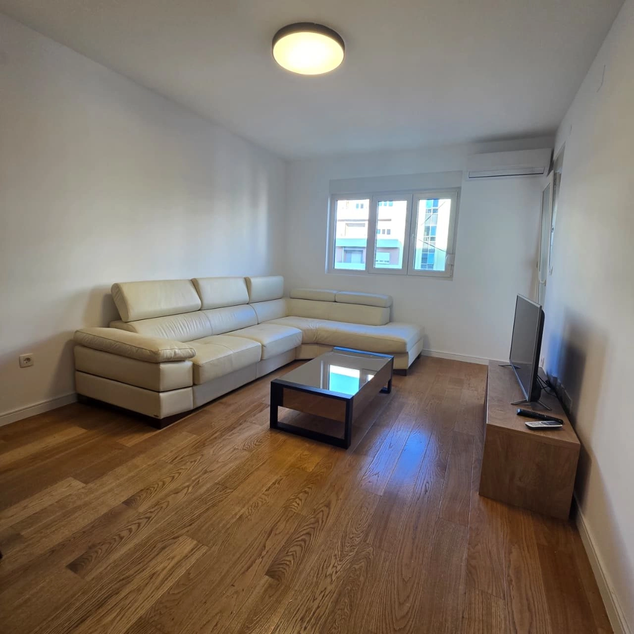 Izdavanje: Dvosoban stan 69 m² – Central Point, Podgorica — fotografija 7