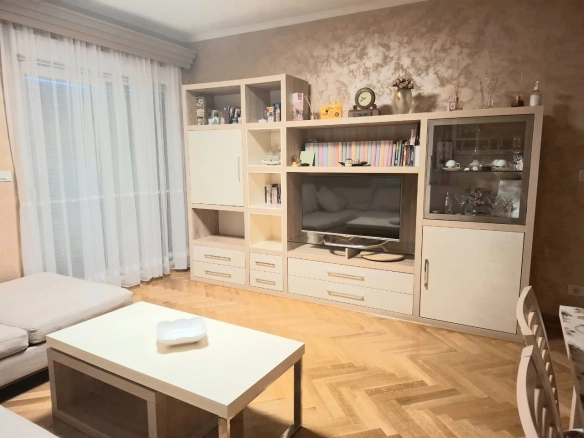 Izdavanje: Dvosoban stan 88 m² – City kvart, Podgorica — fotografija 5