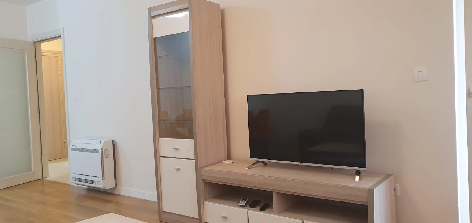 Izdavanje: Dvosoban stan 69 m² – Central Point, Podgorica — fotografija 4