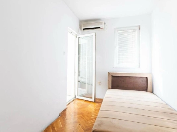Izdavanje: Dvosoban stan 68 m² – Stari aerodrom, Podgorica — fotografija 6
