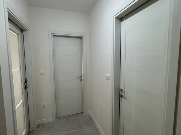 Izdavanje: Jednosoban stan 492 m² – Central Point, Podgorica — fotografija 2