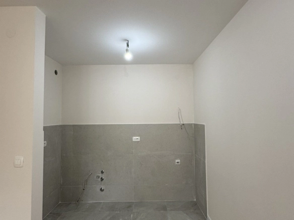 Izdavanje: Jednosoban stan 492 m² – Central Point, Podgorica — fotografija 8