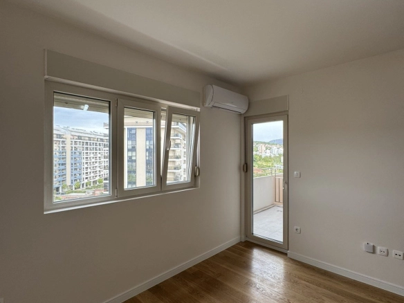 Izdavanje: Jednosoban stan 492 m² – Central Point, Podgorica — fotografija 10