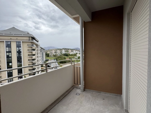 Izdavanje: Jednosoban stan 492 m² – Central Point, Podgorica — fotografija 11