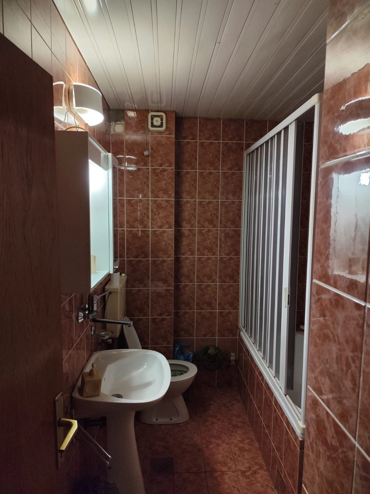 Izdavanje: Poslovni prostor 33 m² – Centar, Podgorica — fotografija 13