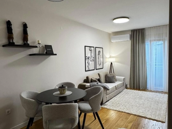 Izdavanje: Jednosoban stan 40 m² – Central Point, Podgorica — fotografija 5