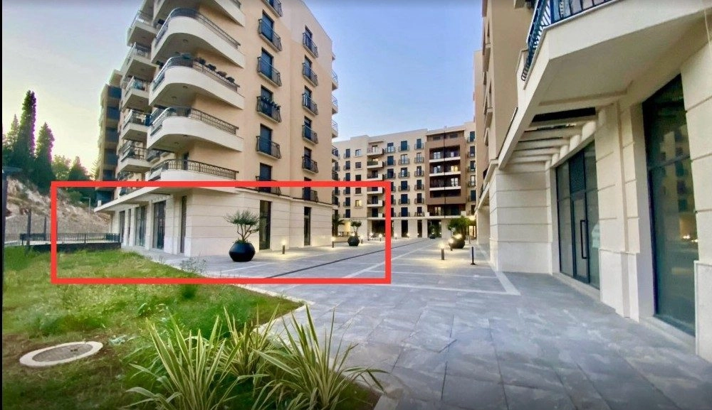 Izdavanje: Hotel 126 m² – Stara Varoš, Podgorica — fotografija 2