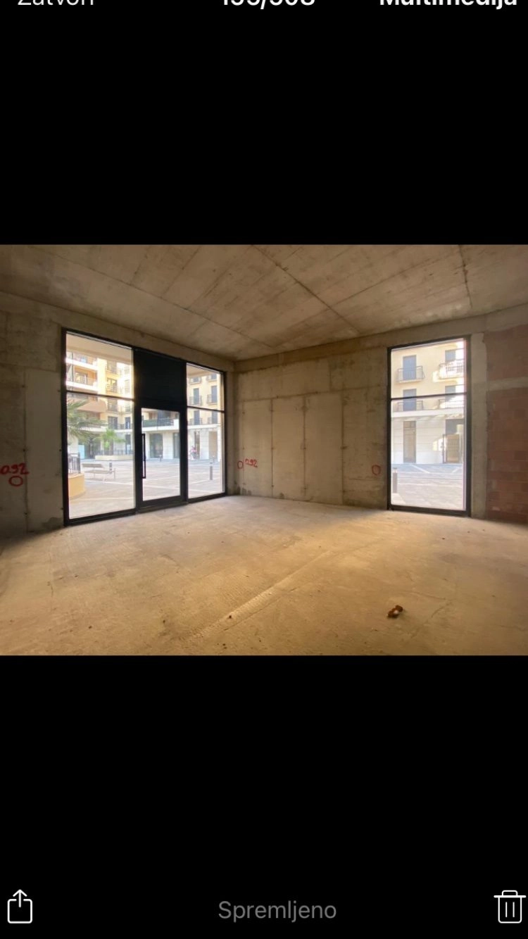 Izdavanje: Hotel 126 m² – Stara Varoš, Podgorica — fotografija 5