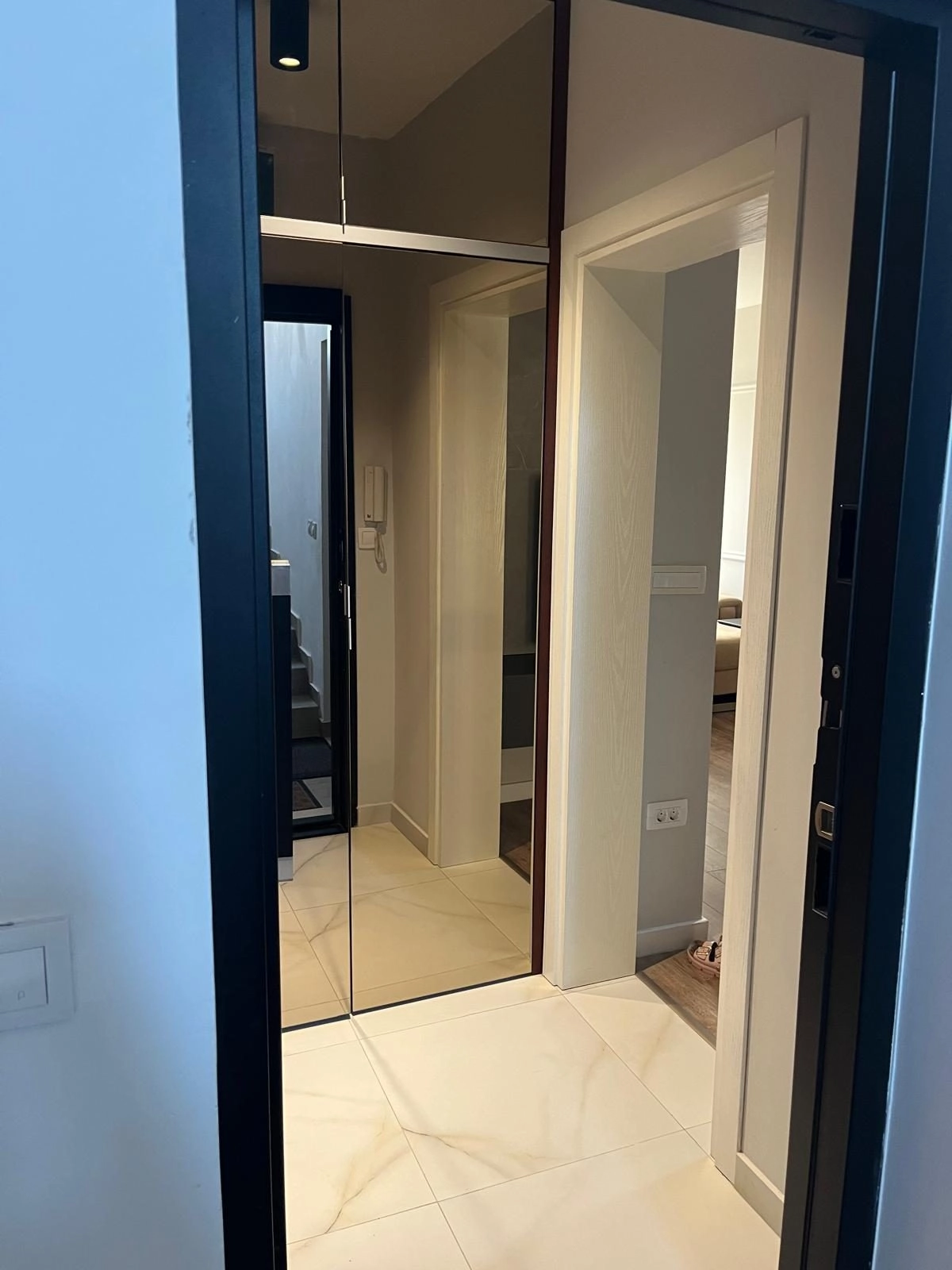 Jednosoban stan 40 m² – Dalmatinska, Podgorica — fotografija 3