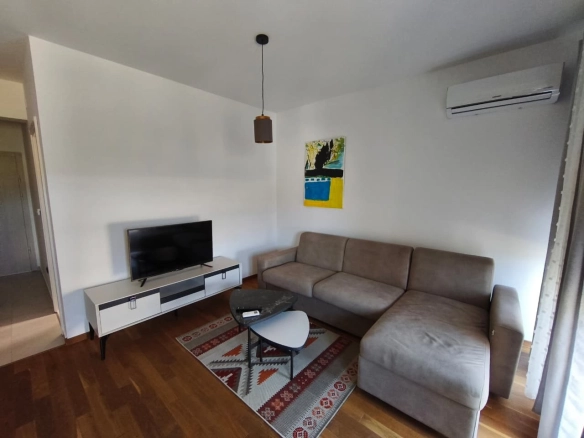 Izdavanje: Garsonjera 30 m² – Gorica C, Podgorica — fotografija 2