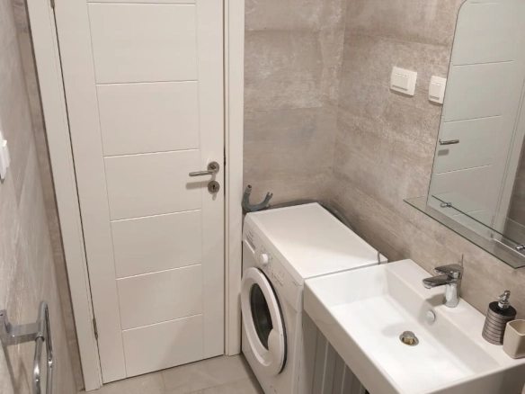 Izdavanje: Garsonjera 30 m² – Gorica C, Podgorica — fotografija 3