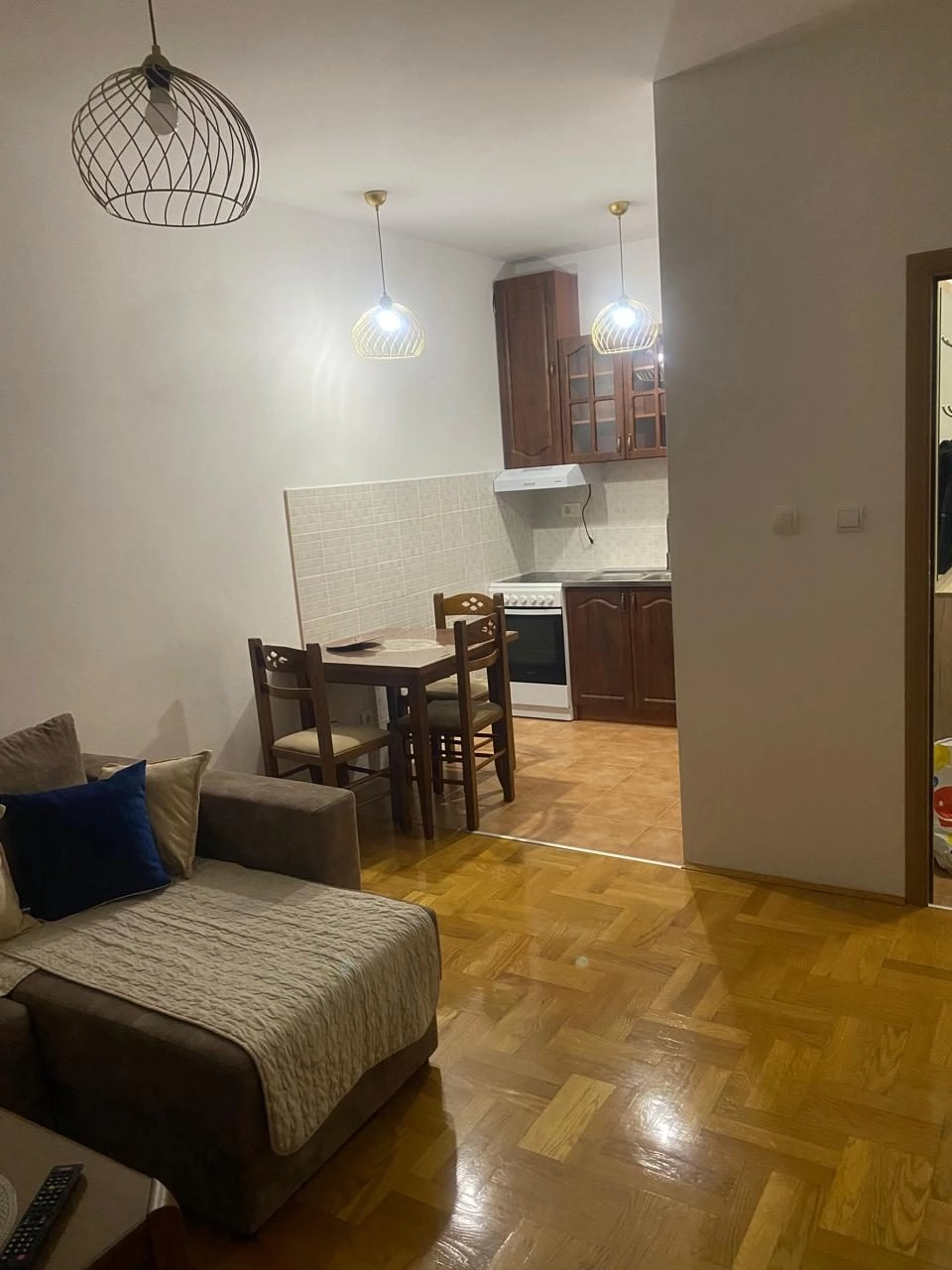 Jednosoban-stan-na-Tuskom-putu-Podgorica-3 Izdavanje: Jednosoban stan 43 m² – Tuški put, Podgorica — fotografija 4