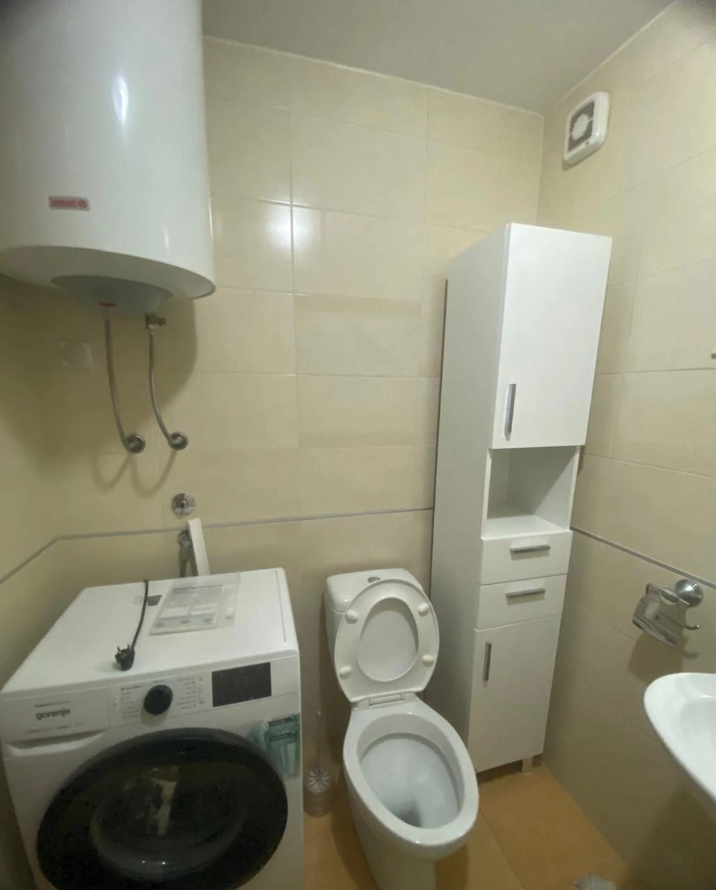 Jednosoban-stan-na-Tuskom-putu-Podgorica-5 Izdavanje: Jednosoban stan 43 m² – Tuški put, Podgorica — fotografija 6