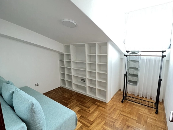 Izdavanje: Jednosoban stan 71 m² – Stari aerodrom, Podgorica — fotografija 10