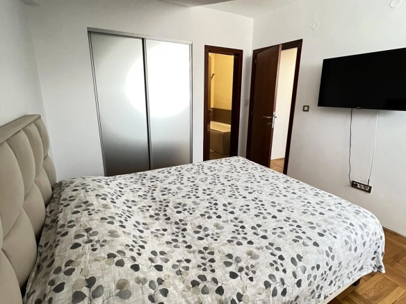 Izdavanje: Jednosoban stan 71 m² – Stari aerodrom, Podgorica — fotografija 13