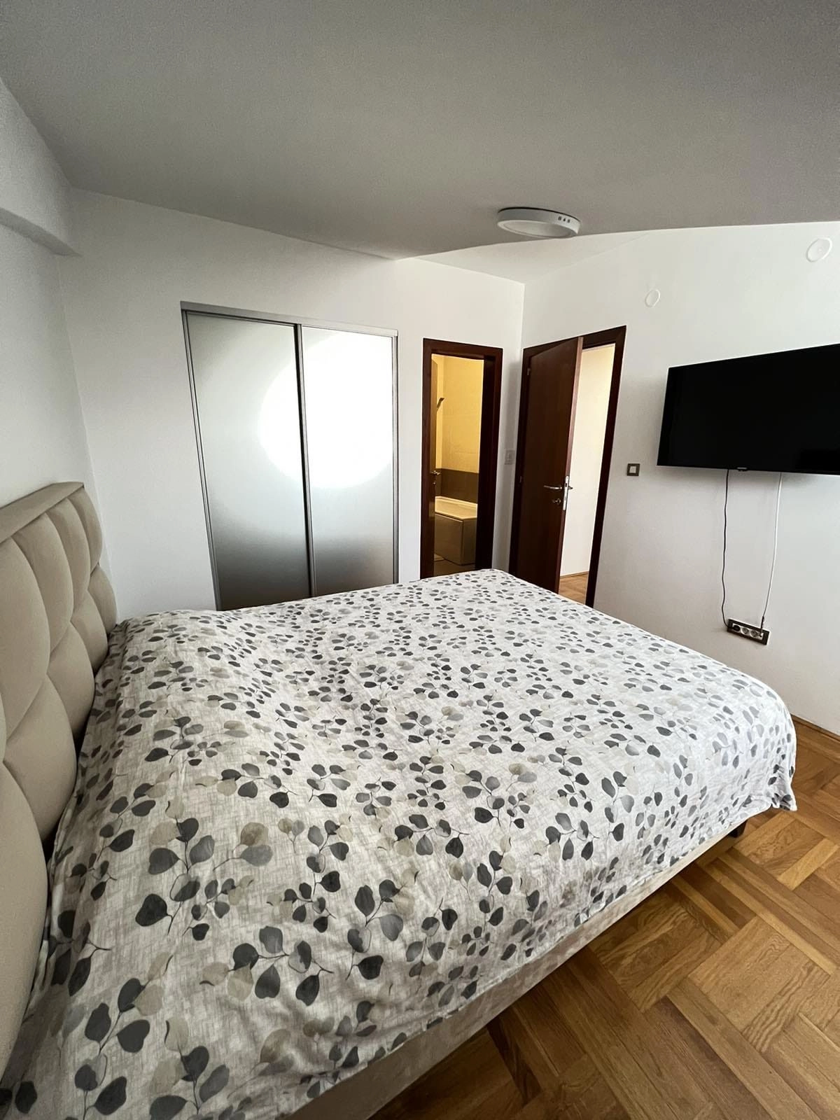 Jednosoban-stan-Stari-aerodrom-Podgorica-12 Izdavanje: Jednosoban stan 71 m² – Stari aerodrom, Podgorica — fotografija 13