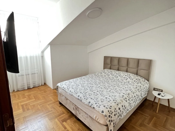 Izdavanje: Jednosoban stan 71 m² – Stari aerodrom, Podgorica — fotografija 15