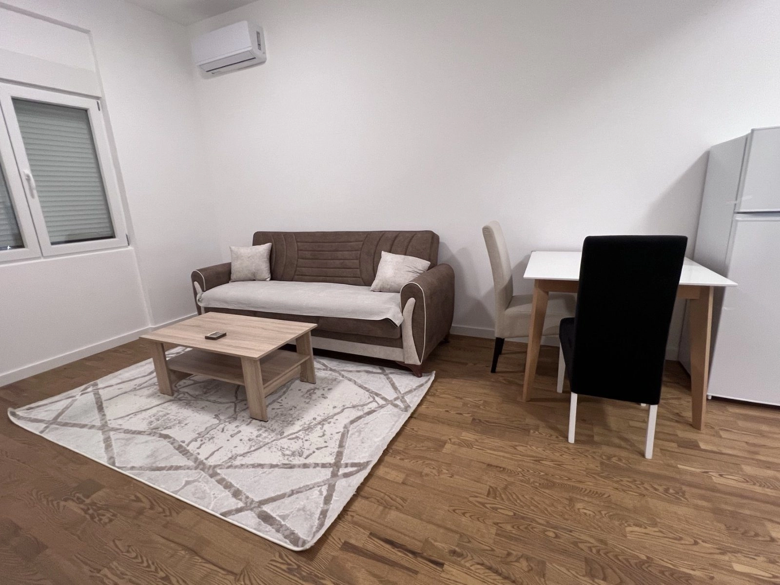 Jednosoban-stan-38-m²-u-Zabjelu-Podgorica-5 Izdavanje: Jednosoban stan 38 m² – Zabjelo, Podgorica — fotografija 6