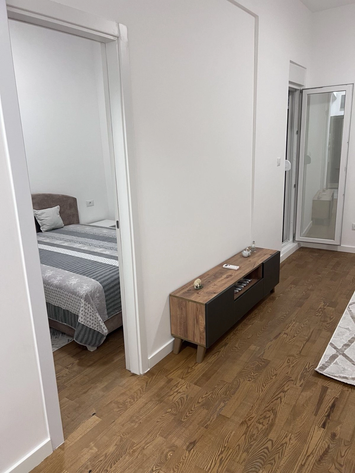 Jednosoban-stan-38-m²-u-Zabjelu-Podgorica-12 Izdavanje: Jednosoban stan 38 m² – Zabjelo, Podgorica — fotografija 13