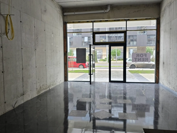 Izdavanje: Poslovni prostor 94 m² – Central Point, Podgorica — fotografija 4