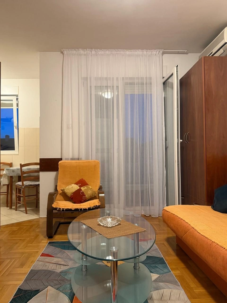 Namjestena-garsonjera-28-m²-na-Zabjelu-Podgorica-3 Izdavanje: Garsonjera 28 m² – Zabjelo, Podgorica — fotografija 4