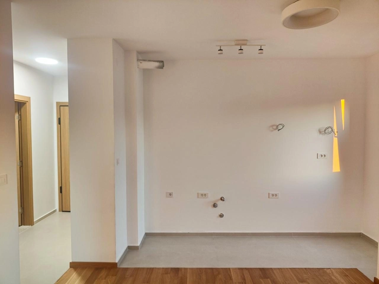 Izdavanje: Dvosoban stan 53 m² – City kvart, Podgorica — fotografija 3