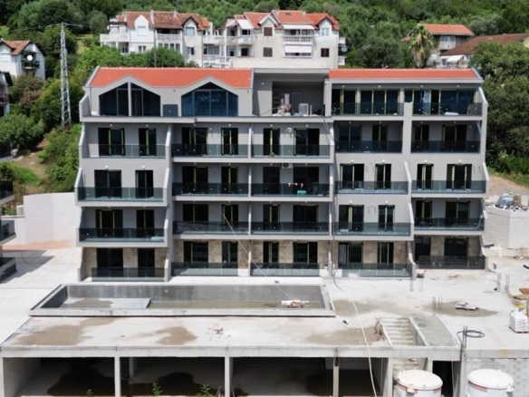 Jednosoban stan 50 m² – Đenovići, Herceg Novi — fotografija 2