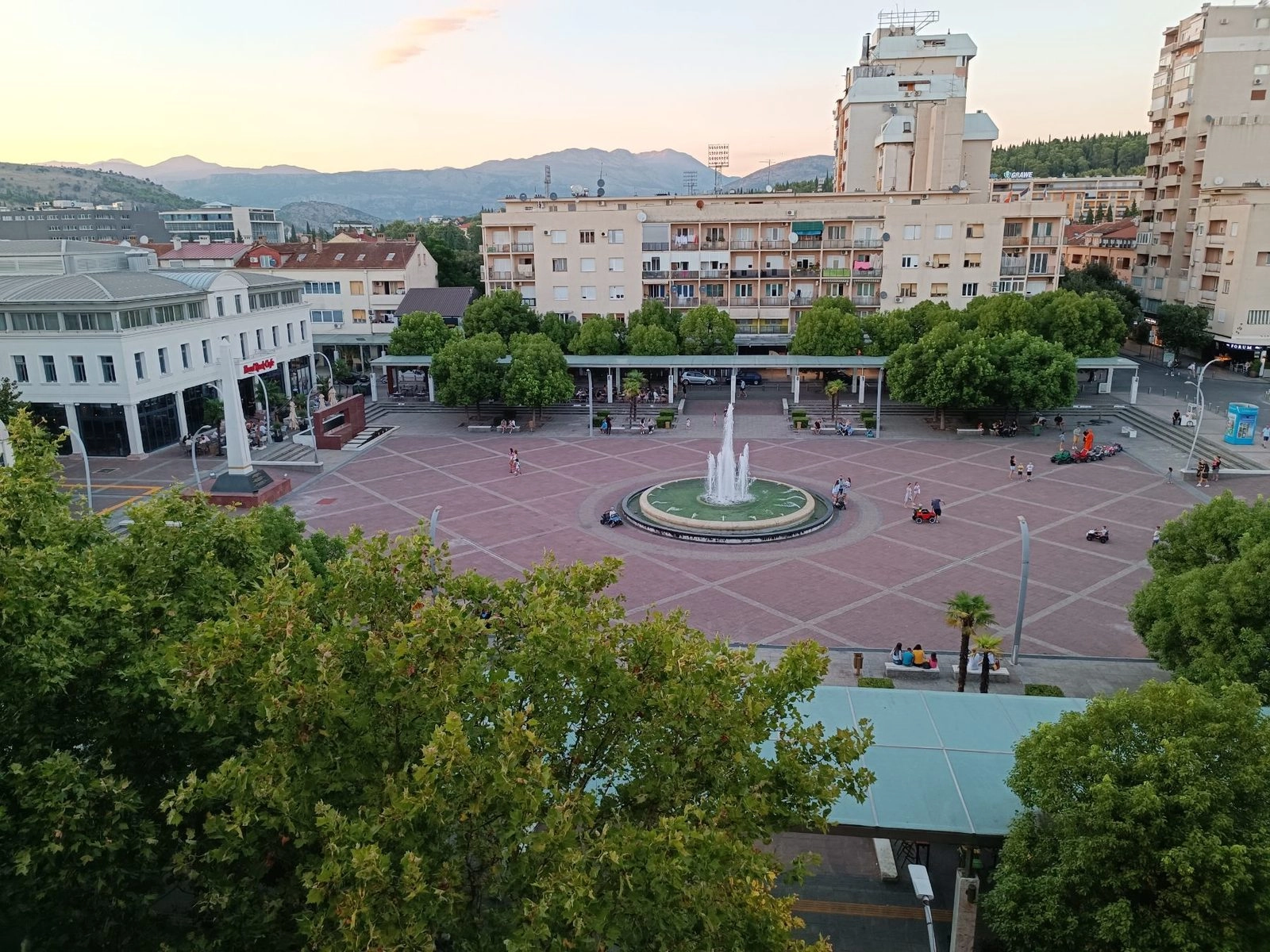 Dvosoban-stan-u-centru-Podgorice-Trg-nezavisnosti Dvosoban stan u centru Podgorice