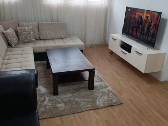 Izdavanje: Dvosoban stan 58 m² – Centar, Podgorica — fotografija 3