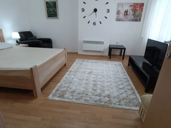 Izdavanje: Dvosoban stan 58 m² – Centar, Podgorica — fotografija 4