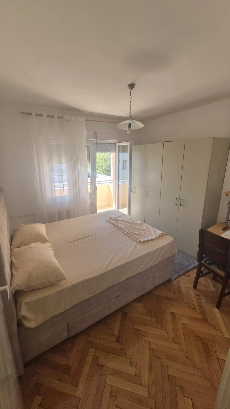 Izdavanje: Dvosoban stan 80 m² – Centar, Podgorica — fotografija 2