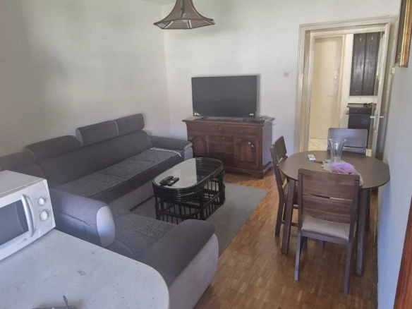 Izdavanje: Dvosoban stan 80 m² – Centar, Podgorica — fotografija 10