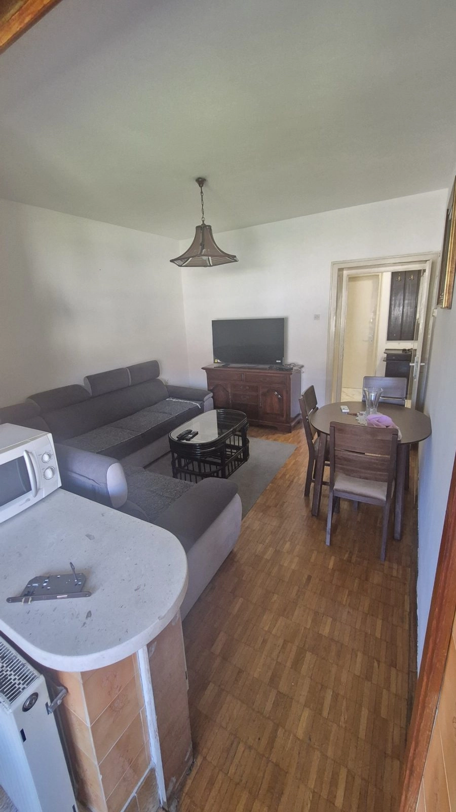 Izdavanje: Dvosoban stan 80 m² – Centar, Podgorica — fotografija 10