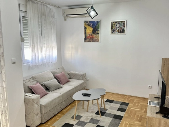 Jednosoban stan 42 m² u Zagoriču