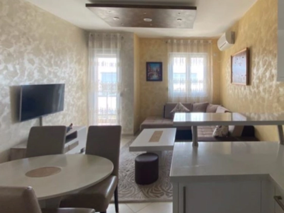 Izdavanje: Dvosoban stan 68 m² – City kvart, Podgorica — fotografija 2